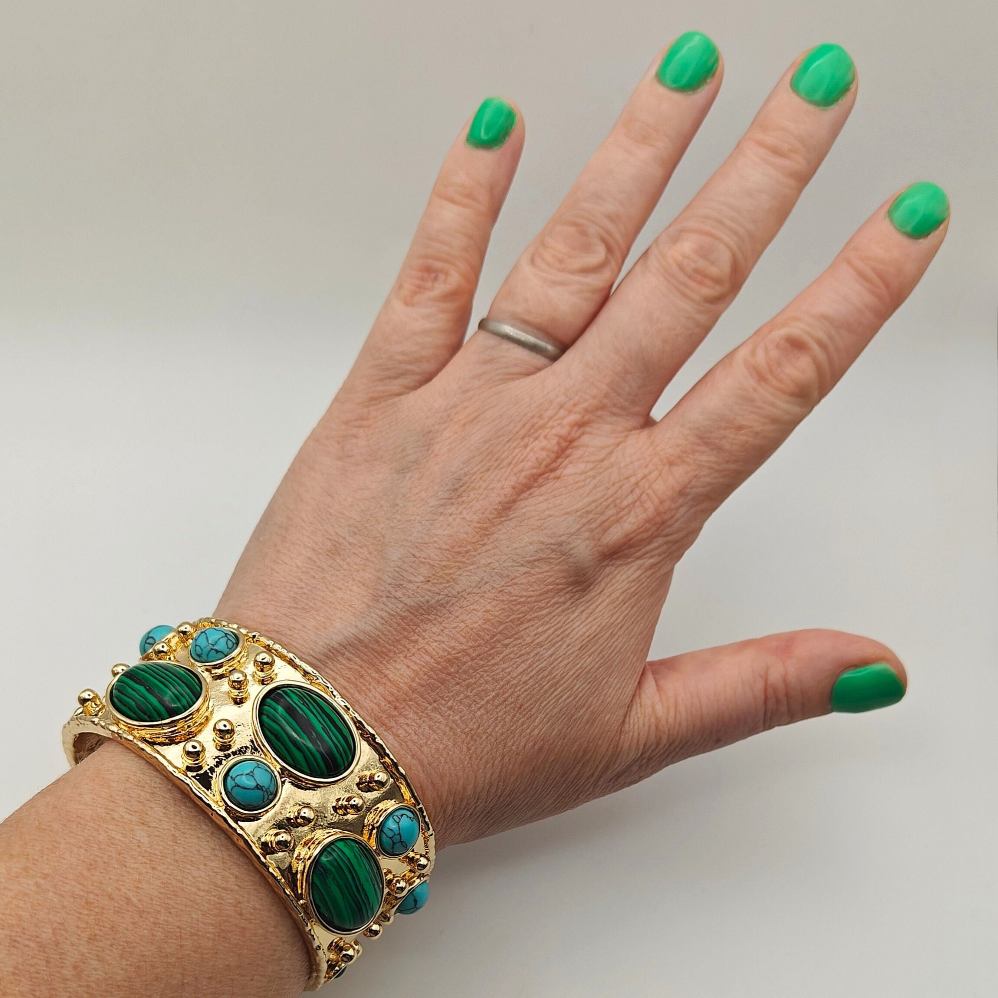The Mirage GREEN - bangle