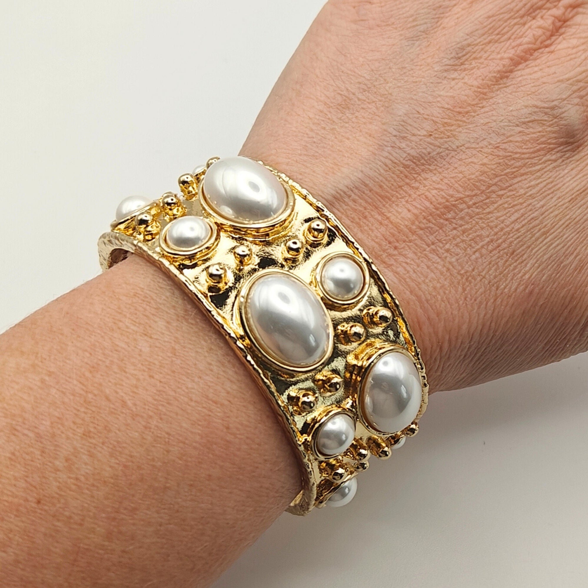 The Mirage WHITE - bangle
