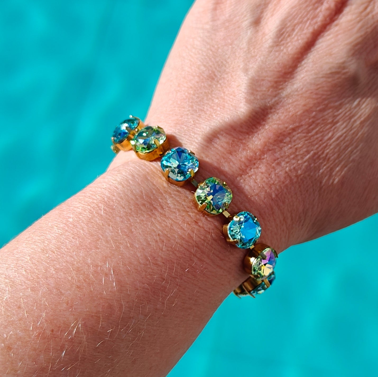 Chiara jewelry set - bracelet and earrings