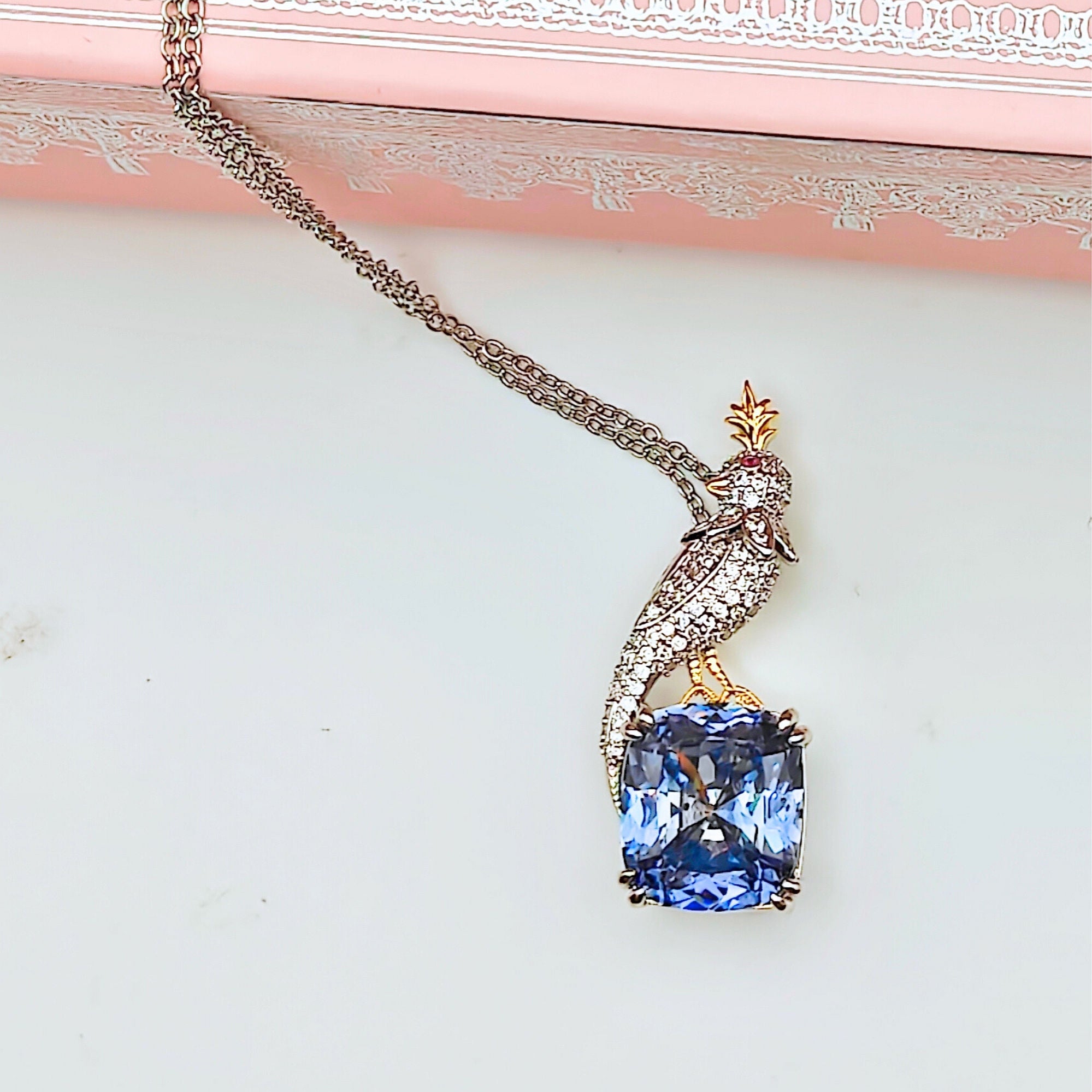 Audrey RÖKBLÅ - halsband