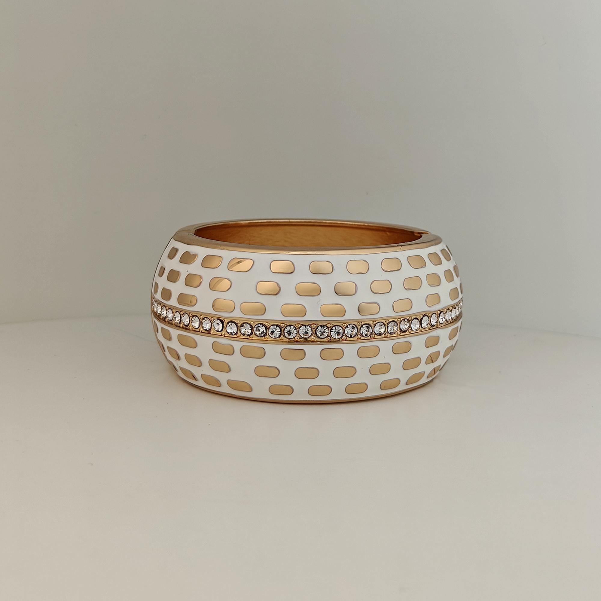 Beach house bangle WHITE - bangle