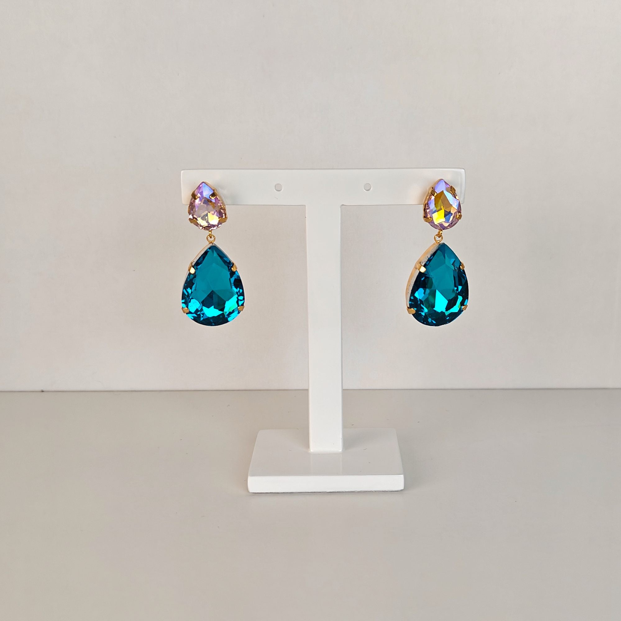 Meghan BLUE - earrings