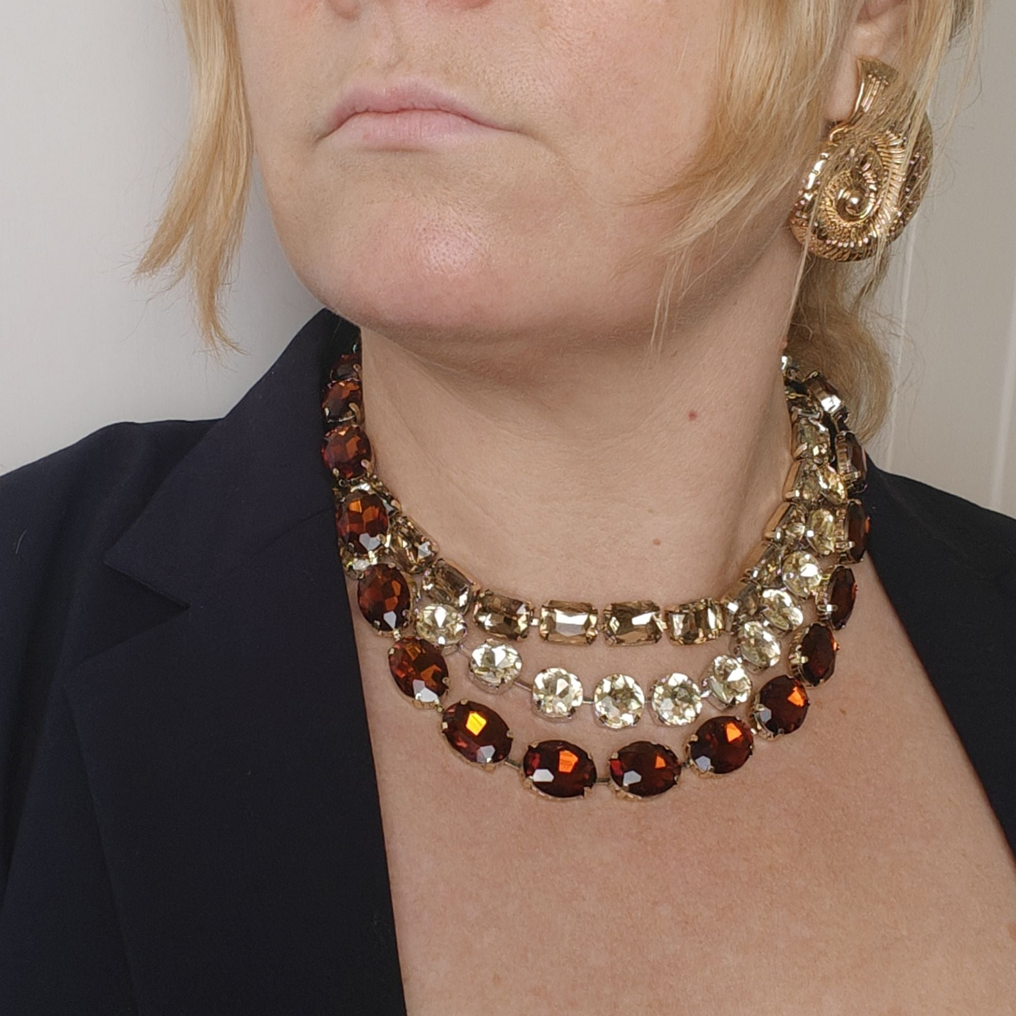Anna W Coffee BROWN - necklace