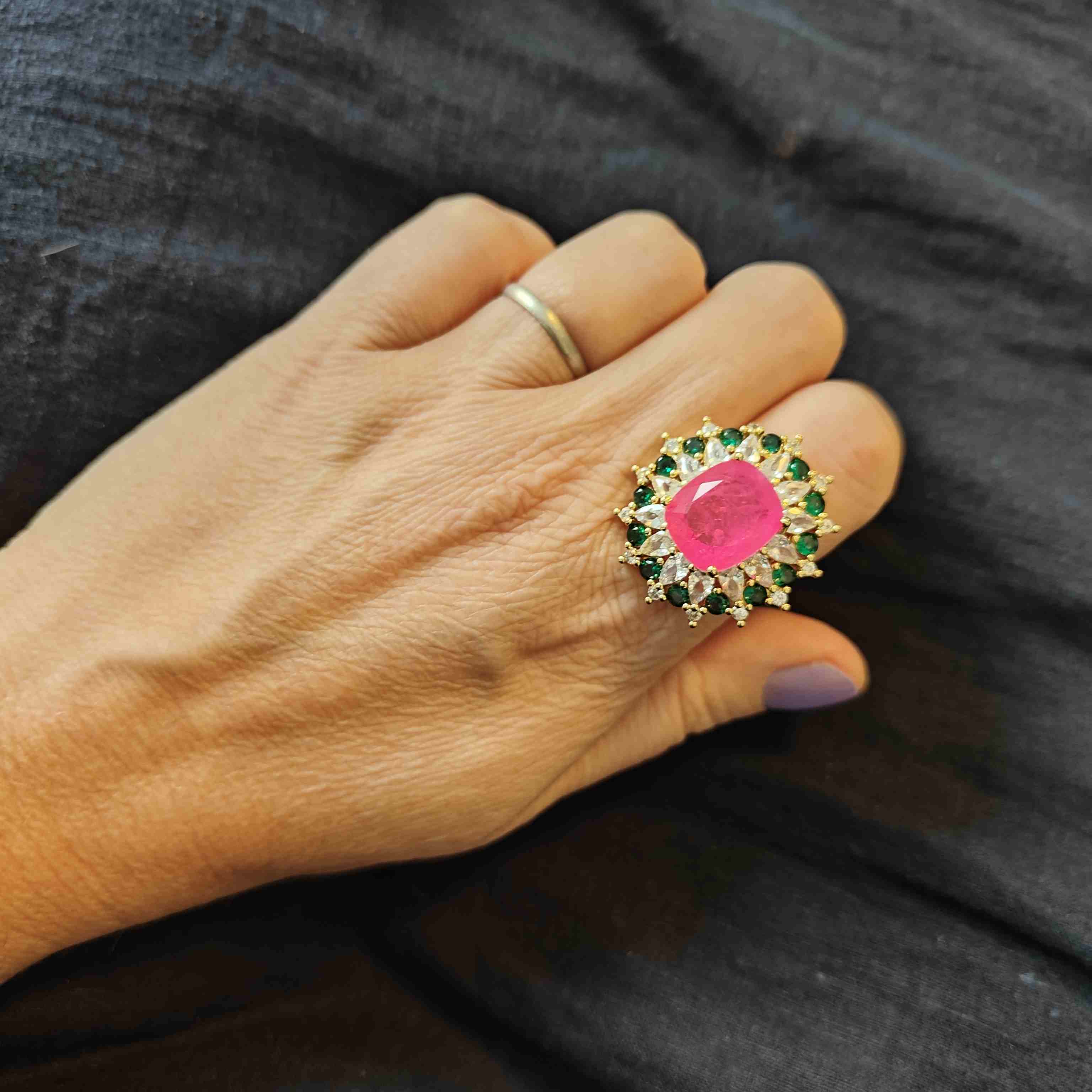 Queen Mary PINK - ring