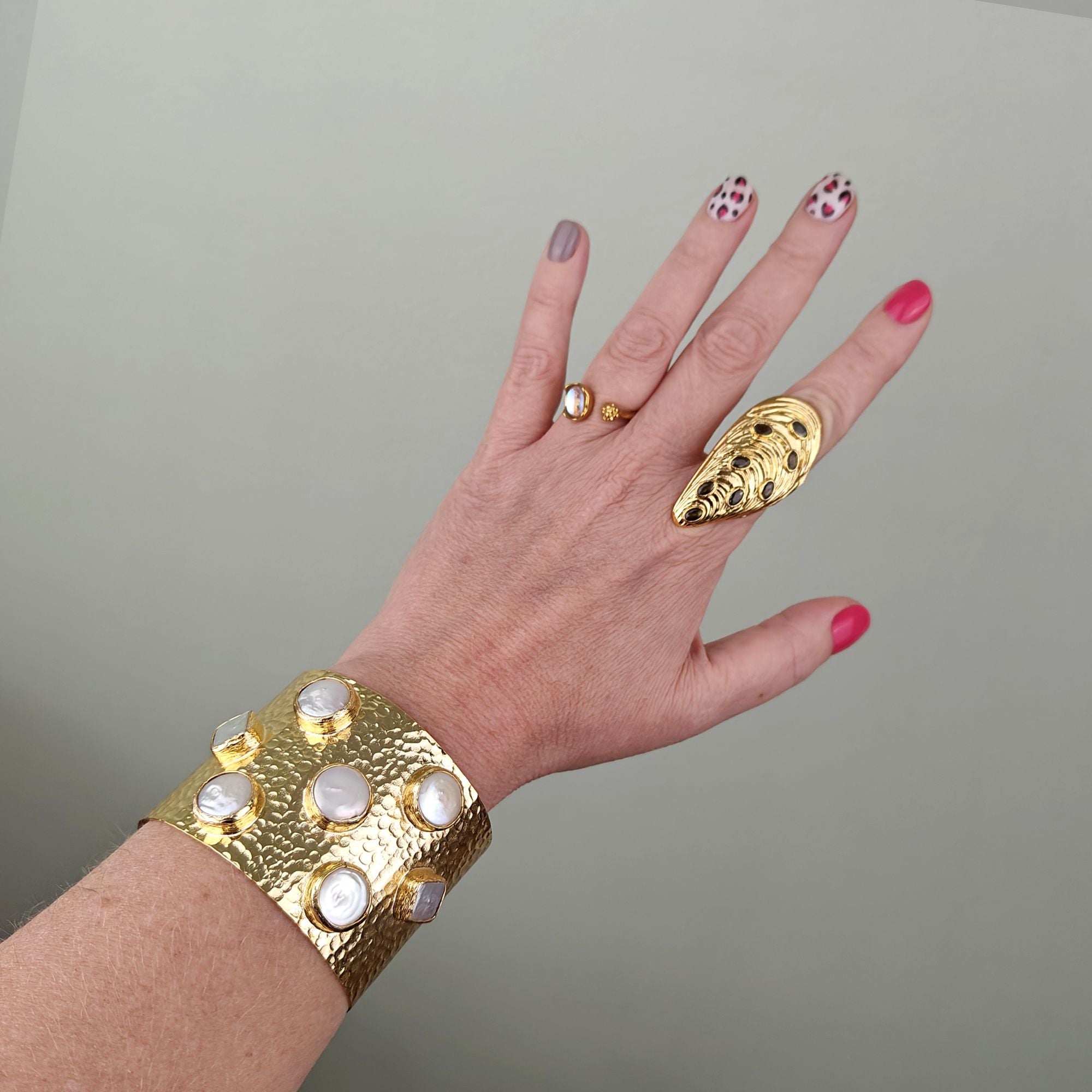 Oyster SVART - ring