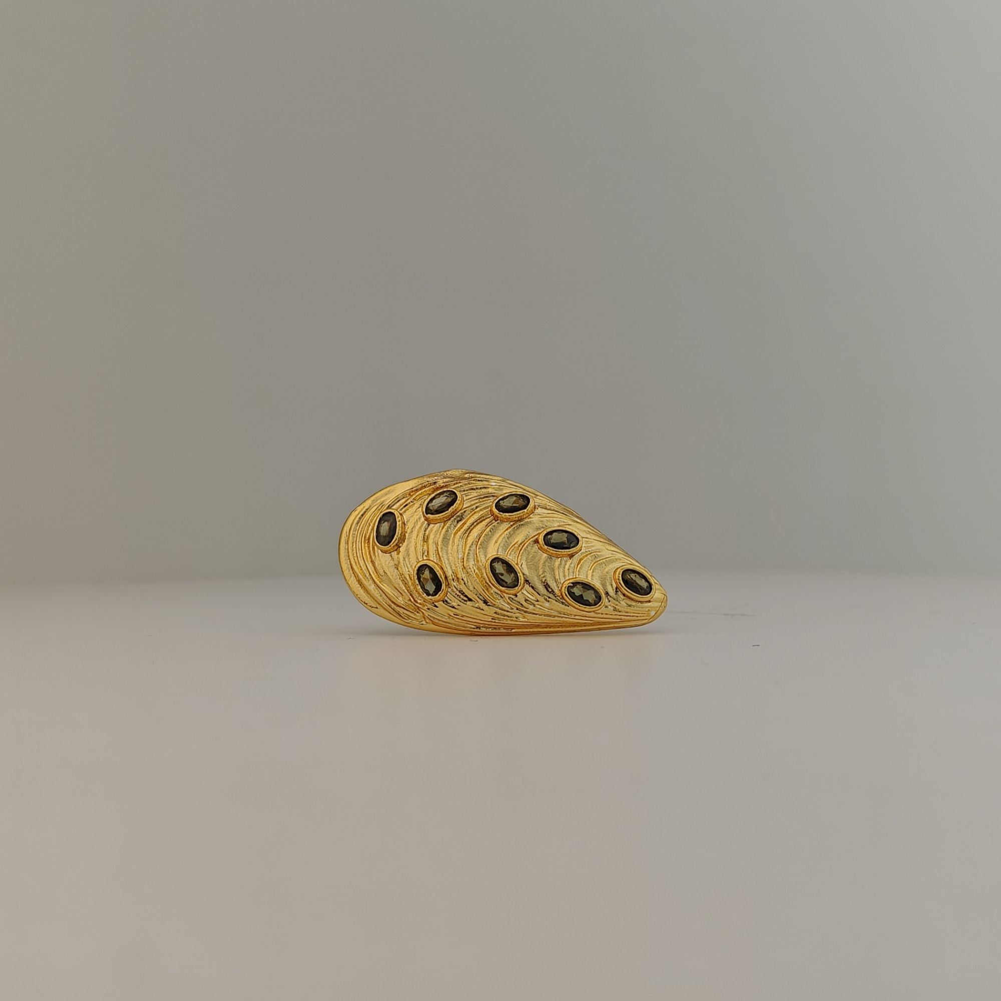 Oyster SVART - ring