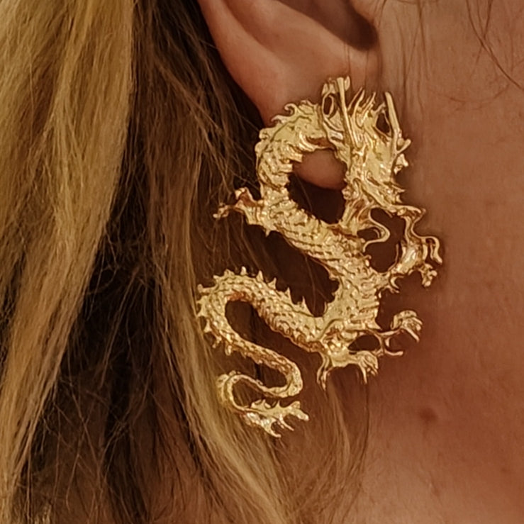 Large earrings Dragons gold | Oversized örhängen med drakar guld