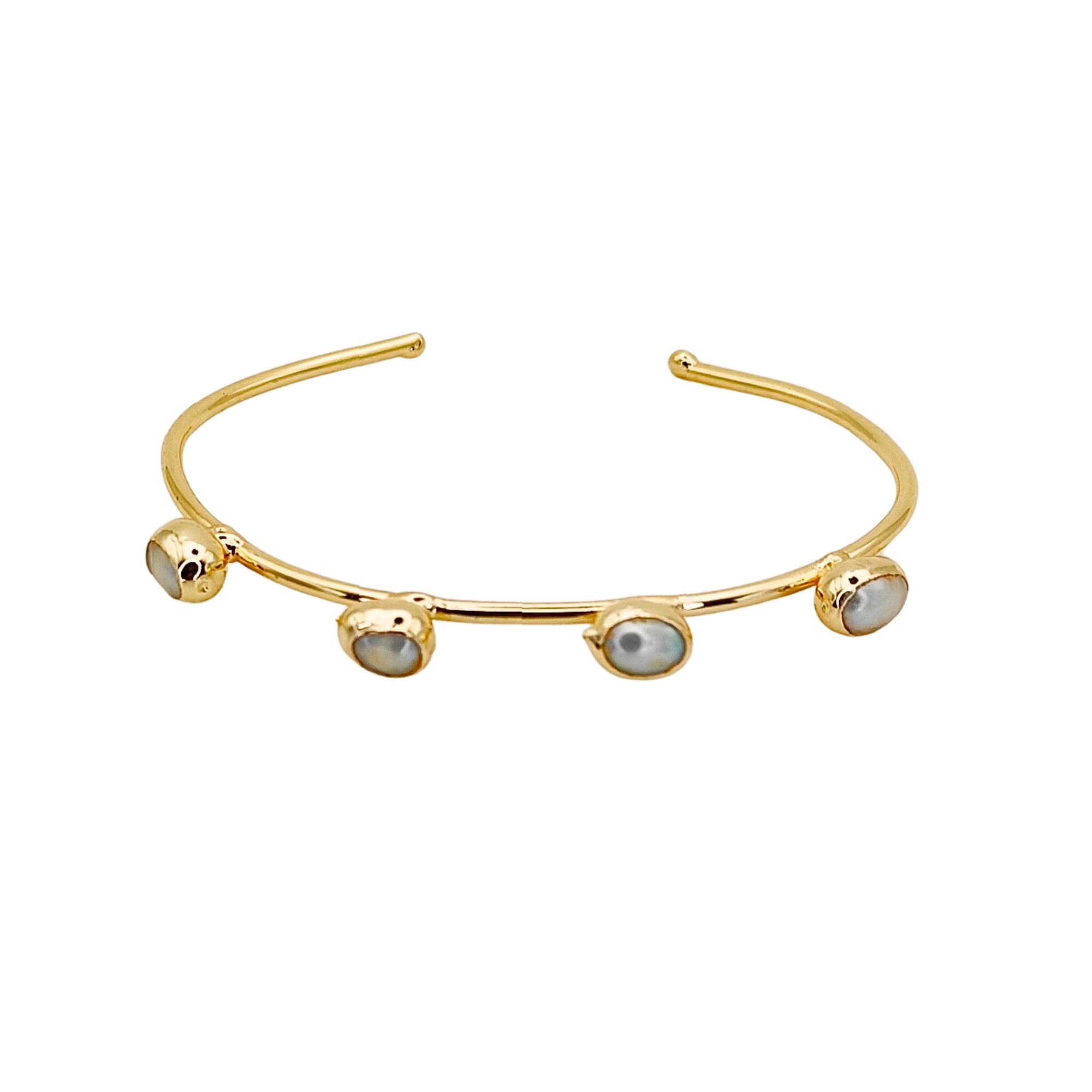 Pearly bangle - bracelet