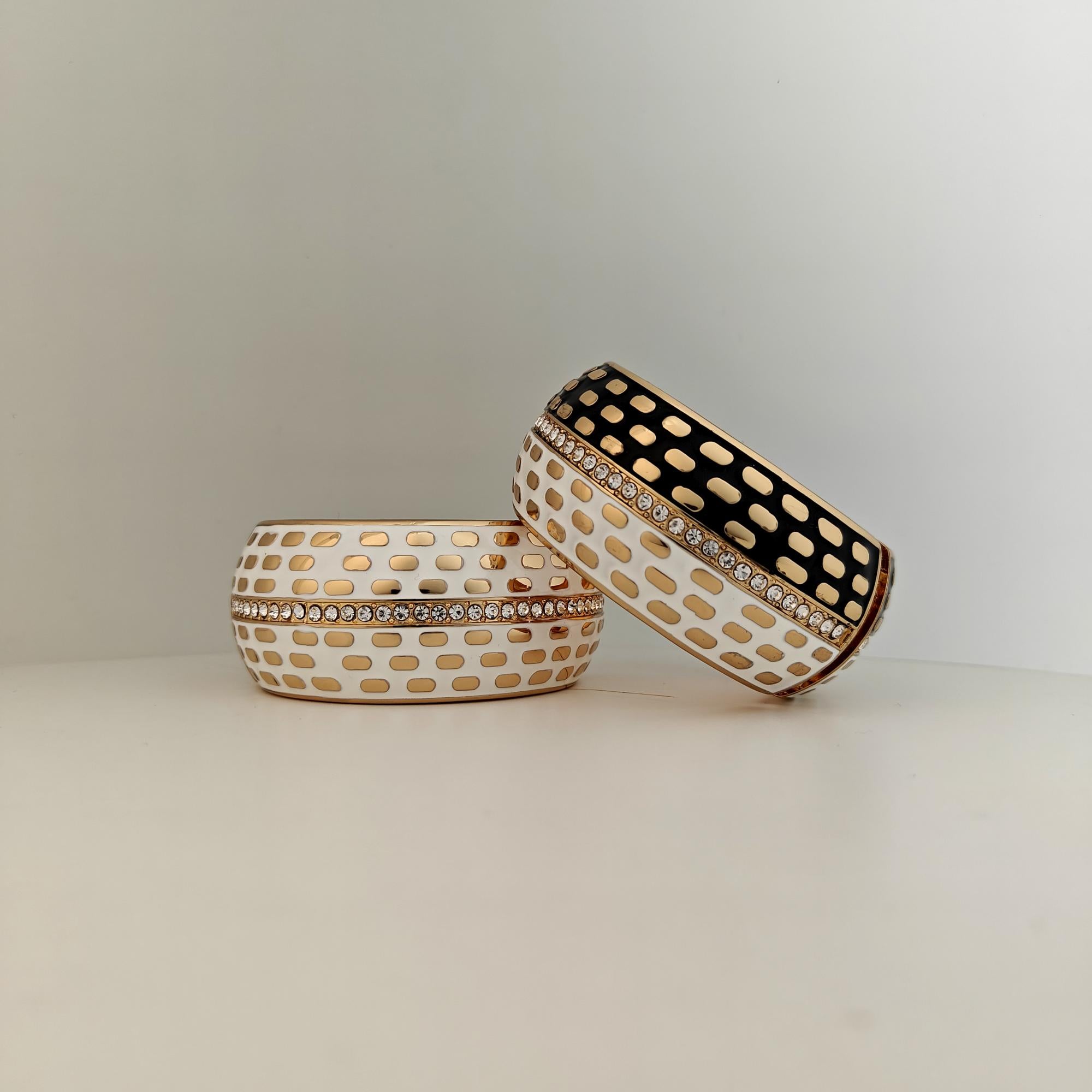 Beach house bangle WHITE - bangle