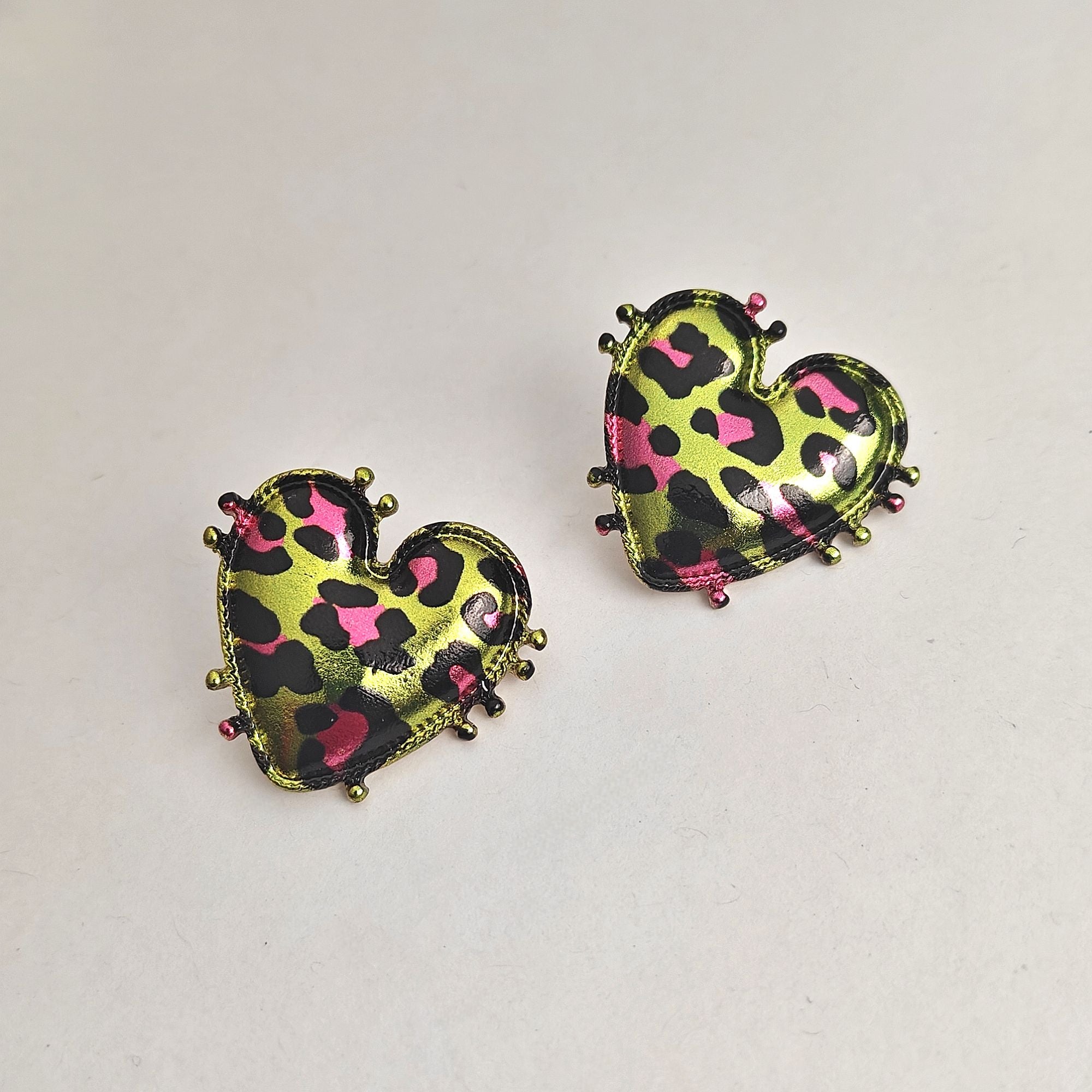 Animal heart GREEN - earrings