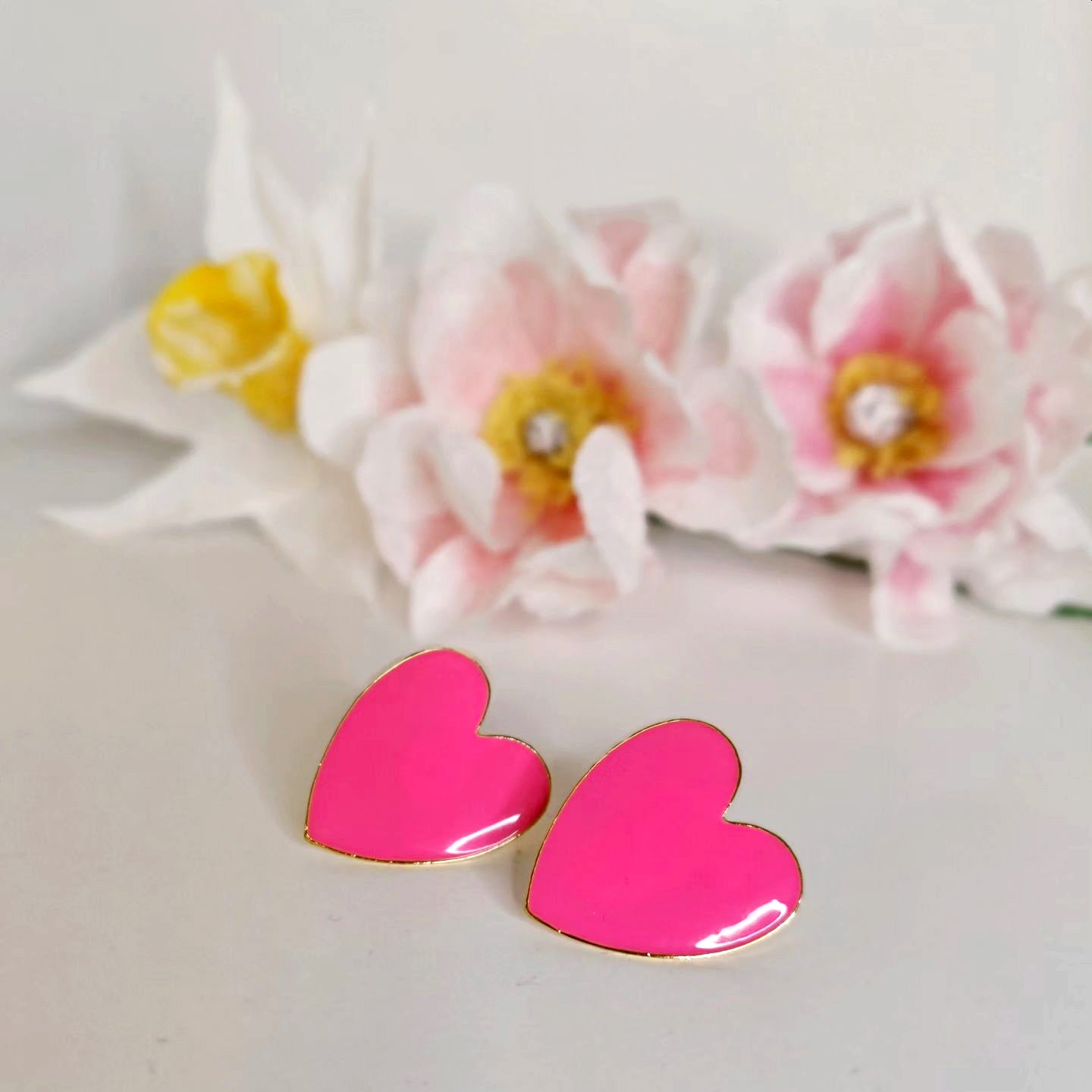 Cute stud earrings heart shaped pink | Örhängen studs hjärtformade rosa