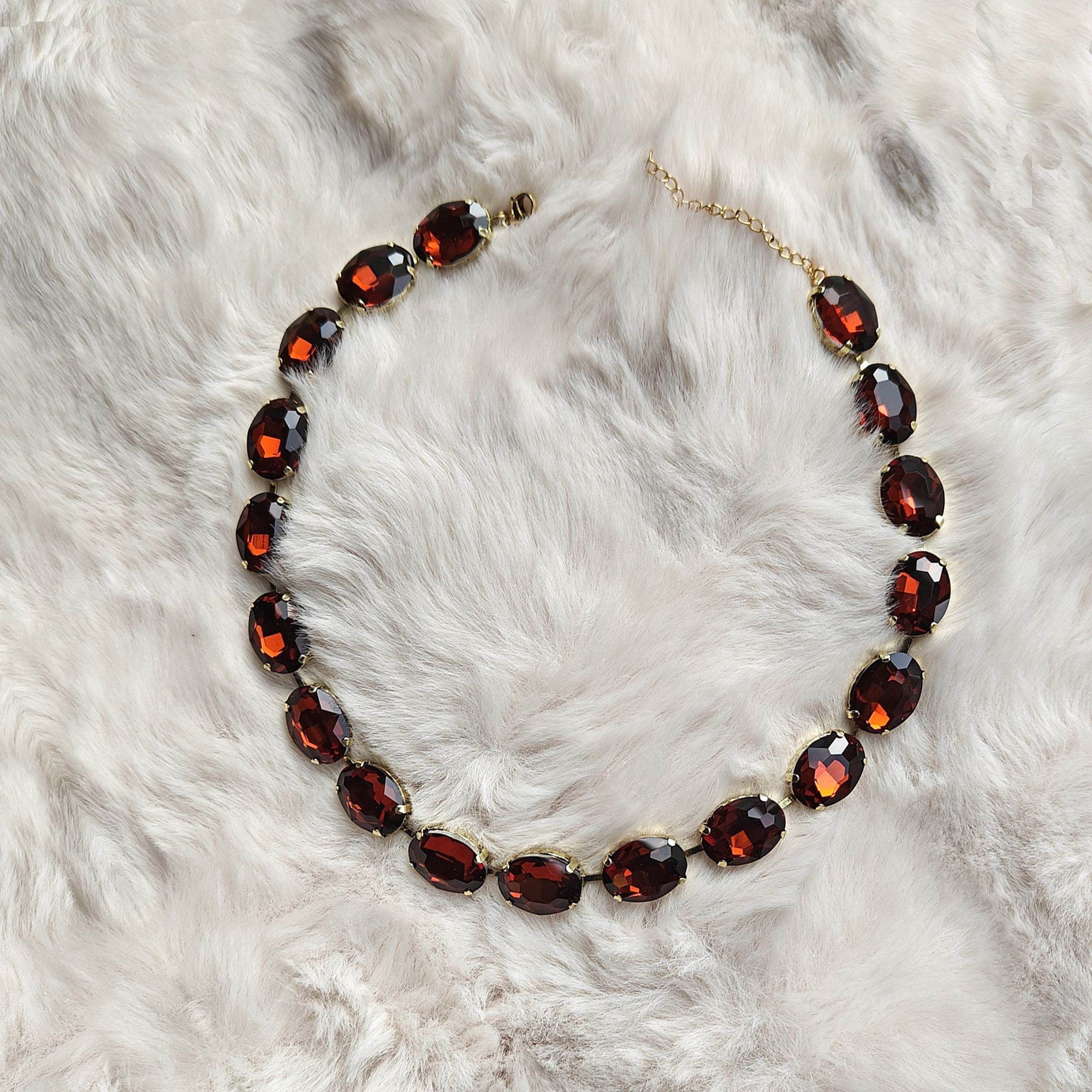 Anna W Coffee BROWN - necklace