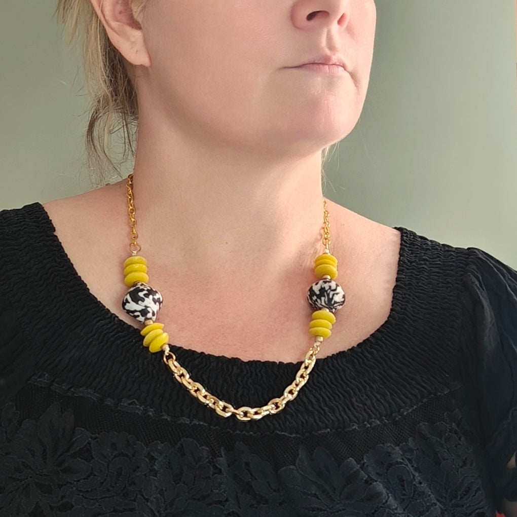 Destination GUL - halsband